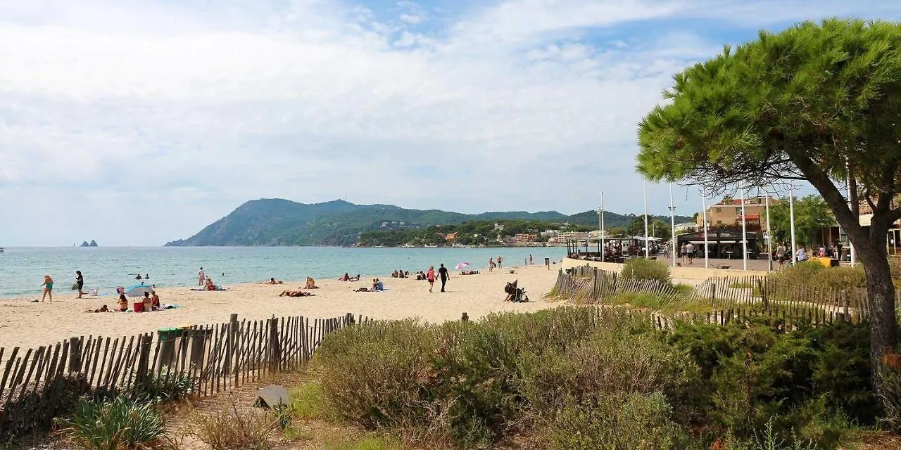 Siber & Sandrine La Seyne-sur-Mer 0*,